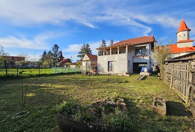Casă cu 5 camere cu Teren 463 Mp în Hărău - 4