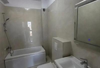 Casă cu Teren 250 Mp în Petrești - 2