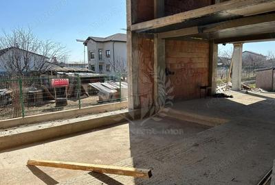 Casă cu 6 camere cu Teren 1600 Mp în Târgșoru Vechi - 14