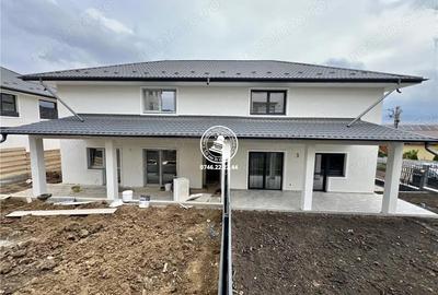 Casă cu 4 camere cu Teren 250 Mp în Central - 14