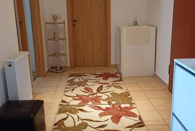 Apartament cu 2 camere decomandat în Sătic - 1
