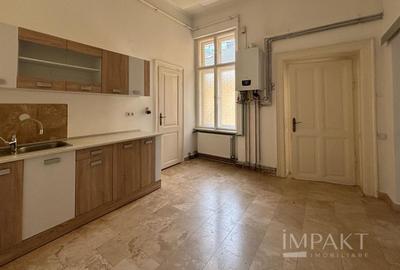 Birou, de 50 mp, în Central - 2