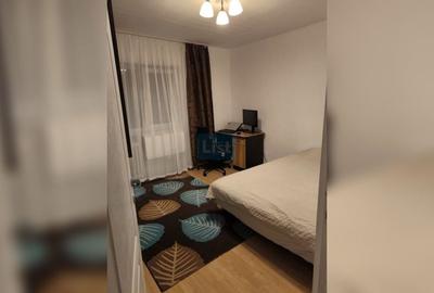 Apartament cu 3 camere decomandat, mobilat în Zorilor - 4