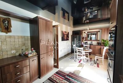 Casă cu 5 camere cu Garaj în Central - 9