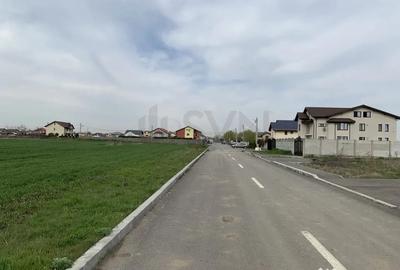 Teren de 24581 mp, în Central - 3