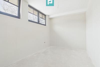 Casă individuală cu 10 camere cu Canalizare în Tipografilor - 5