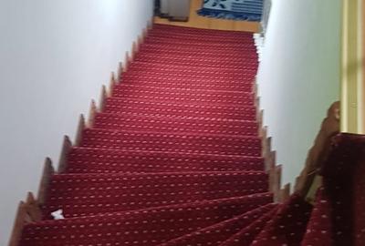 Apartament cu 3 camere semidecomandat în Central - 5