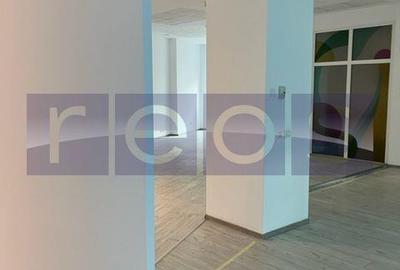 Spațiu comercial, de 1,900 mp, în Centrul Civic - 4