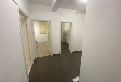 Inchiriez Apartament cu 2 camere - 3