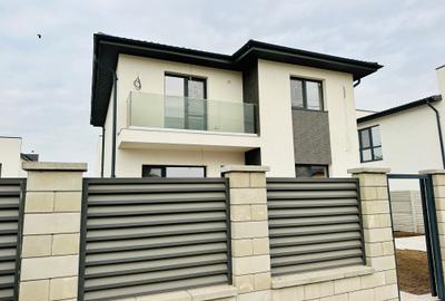 Casă de vânzare || Comuna Berceni || – locuință modernă || cu 4 camere || 300 mp - 4