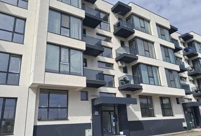 Apartament cu 3 camere semidecomandat în Central - 19
