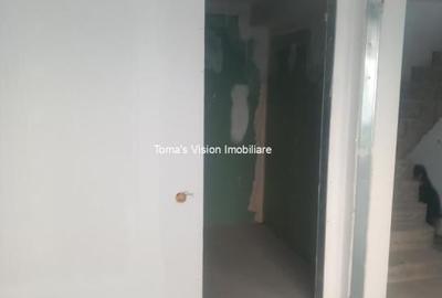 Casă cu 4 camere cu Teren 228 Mp în 1 Decembrie - 9