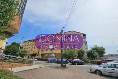 Apartament 2 camere, str. Corneliu Coposu - zona centrala - 9