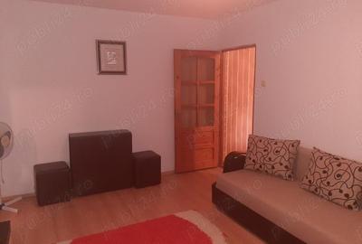 Navodari, apartament 2 camere semidecomandat cu gaze semimobilat - 2