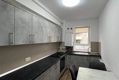 Apartament cu 2 camere decomandat, mobilat în Tractorul - 5