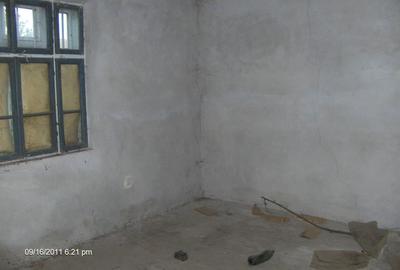 Casă cu 4 camere cu Teren 800 Mp în Pătulele - 1