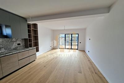 Casă cu 4 camere cu Teren 500 Mp în Stupini - 5