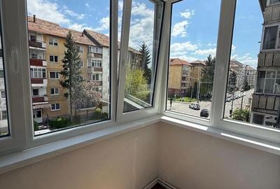 Apartament cu 2 camere decomandat în Exterior Vest - 2