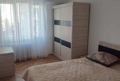 Apartament decomandat în Jiului - 1