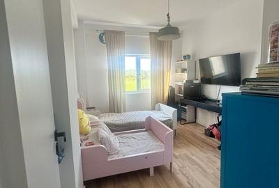 Apartament cu 3 camere decomandat în Viforâta - 4