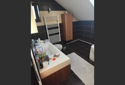 Vila spațioasă 250 mp Baicoi, Ciresi. - 8