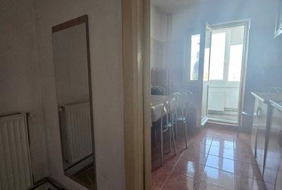Apartament cu 3 camere decomandat, mobilat în Lipovei - 7