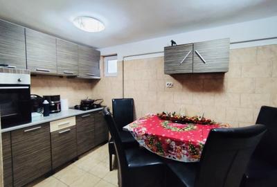 Casă individuală cu 4 camere cu Canalizare în Girocului - 1