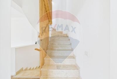 De vanzare | Apartament cu 3 camere  | Nobil Residence, Tunari - 2