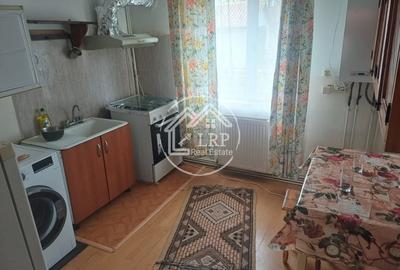 Casă cu 4 camere cu Teren 1170 Mp în Central - 8