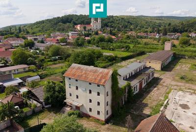 Spațiu industrial, de 498 mp, în Nord - 25