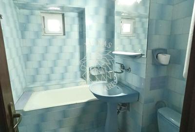 Apartament cu 3 camere decomandat, mobilat în Central - 6