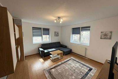 Apartament cu 2 camere decomandat în Tractorul - 1