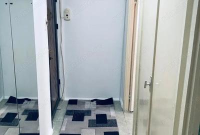 Ofer 1 camera complet DECOMANDAT etaj 1 Complex cu CENTRALA PROPRIE mobilat si utilat ... liber - 8