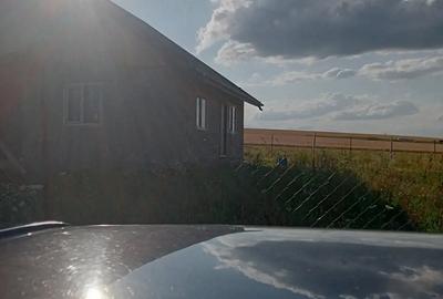 Casa la ro?u de vanzare - 10