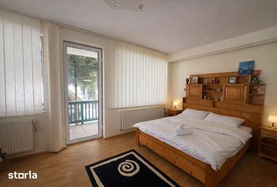 Casă cu 8 camere cu Teren 950 Mp în Piața - 12