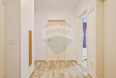 Apartament cu 2 camere decomandat, mobilat în Tractorul - 2