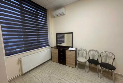 Spațiu comercial, de 26 mp, în Central