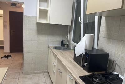 Eroii Revolutiei, apartament doua camere, 45 mp recent renovat, reabilitat - 4