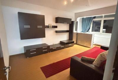 Apartament cu 2 camere decomandat, mobilat în Giurgiului