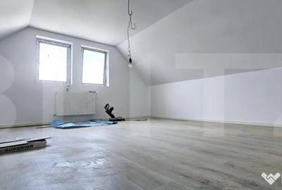 Casă cu 7 camere cu Teren 590 Mp în Semicentral - 9
