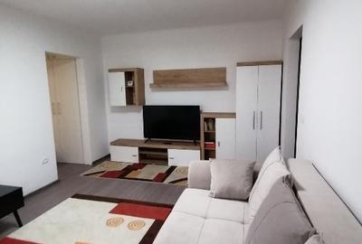Apartament cu 2 camere semidecomandat în Micro 14 - 3
