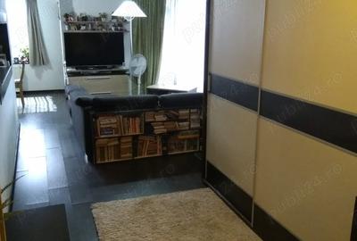 Apartament cu 3 camere decomandat în Central - 4