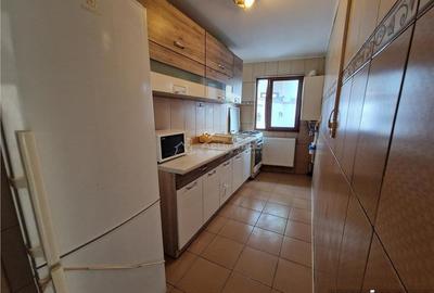 Casa pe sol, eleganta - Piata Mare - 5