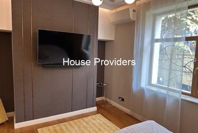 Casă cu 12 camere cu Teren 876 Mp în Central - 17