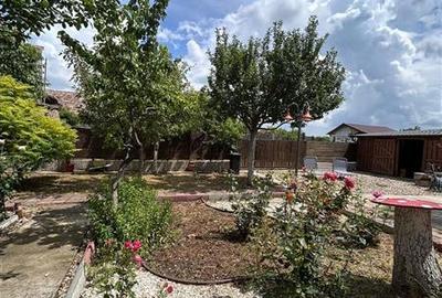 Casa individuala de vanzare | 254 mp utili | 894 mp teren | Dinias, la 25 km de - 16