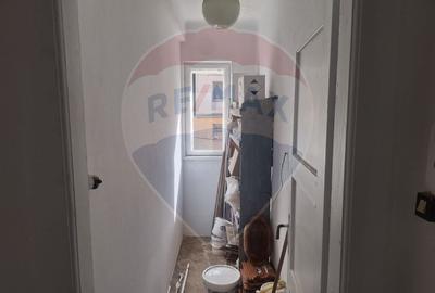 Apartament cu 2 camere in zona Central Simeria, Hunedoara - 16