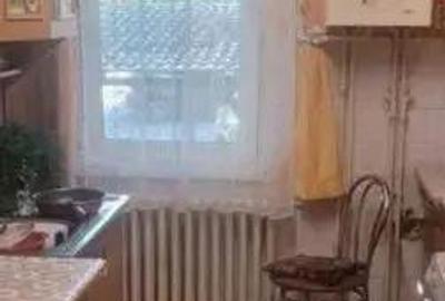 Apartament cu 3 camere decomandat în Tudor - 2