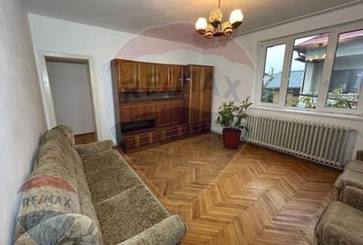 Apartament cu 4 camere de vanzare in zona Progresul - 8