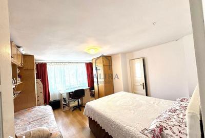 Casă cu 3 camere decomandat cu Teren 5000 Mp în Șișești - 8