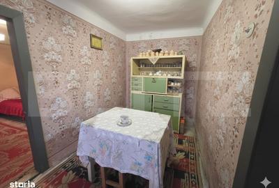 Casă cu 4 camere cu Teren 1300 Mp în Doicești - 2